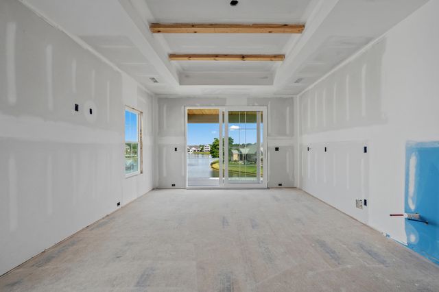 825 Crystal Water Way, Myrtle Beach, SC 29579