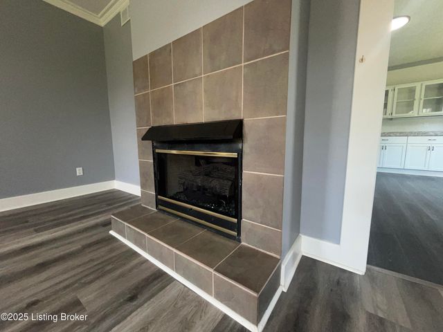 312 High St, Vine Grove, KY 40175