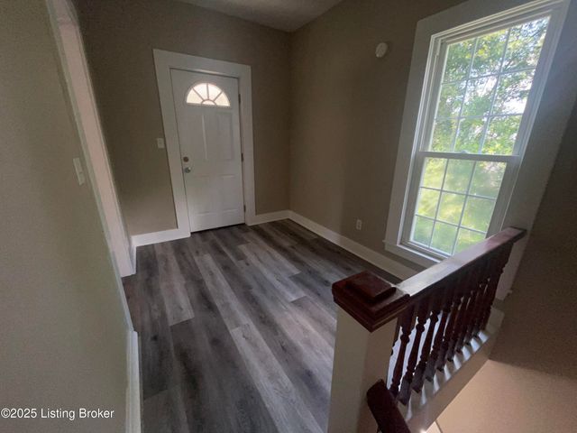 312 High St, Vine Grove, KY 40175