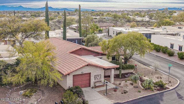 1051 W Camino Sagasta, Green Valley, AZ 85622