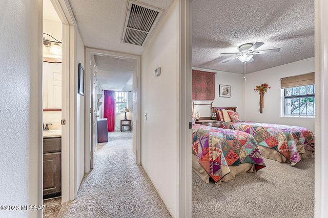 1051 W Camino Sagasta, Green Valley, AZ 85622