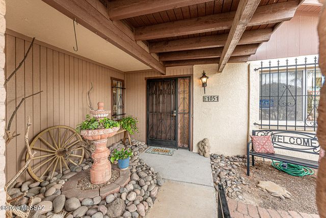 1051 W Camino Sagasta, Green Valley, AZ 85622