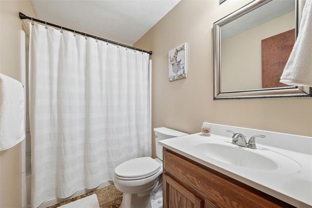 39 Blackswoods Rd, New Sewickley Twp, PA 15042