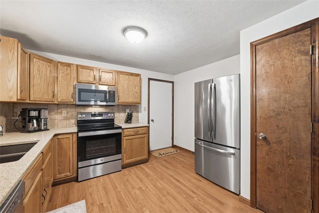 39 Blackswoods Rd, New Sewickley Twp, PA 15042