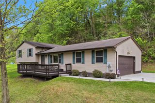 39 Blackswoods Rd, New Sewickley Twp, PA 15042