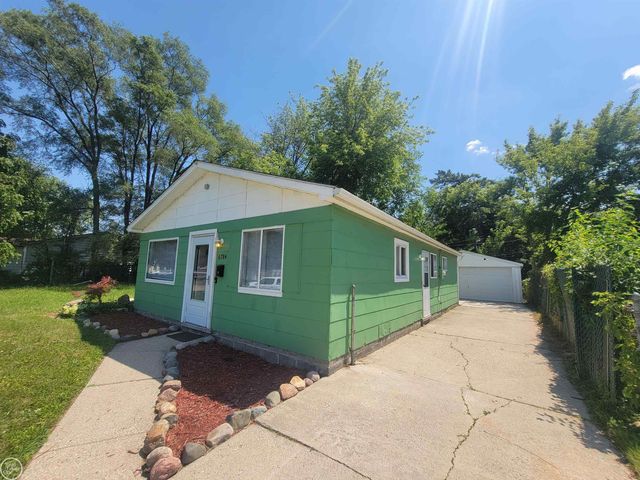 6784 Studebaker Avenue, Warren, MI 48091