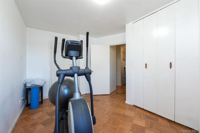 61-20 Grand Central B 508, Forest Hills, NY 11375