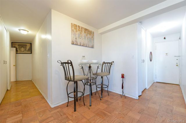 61-20 Grand Central B 508, Forest Hills, NY 11375