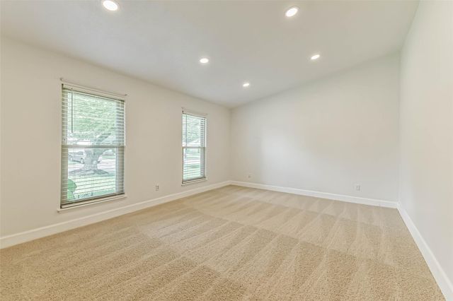2718 Quail Run Drive, Humble, TX 77396