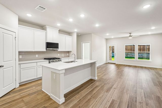 719 Carson Drive, Forney, TX 75126