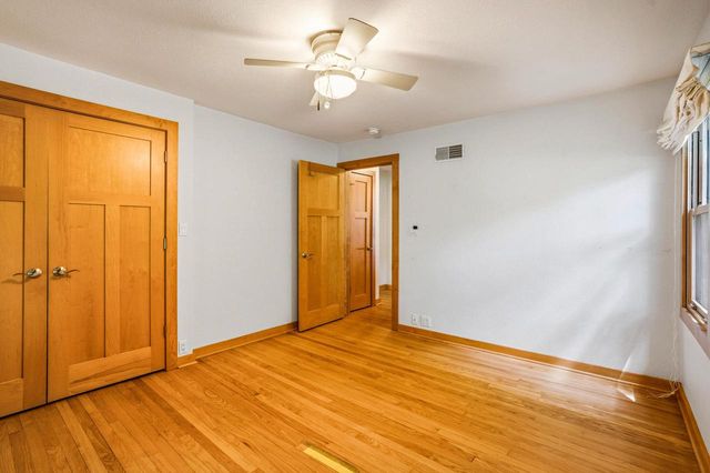 W276N1875 Spring Creek DRIVE, Pewaukee, WI 53072