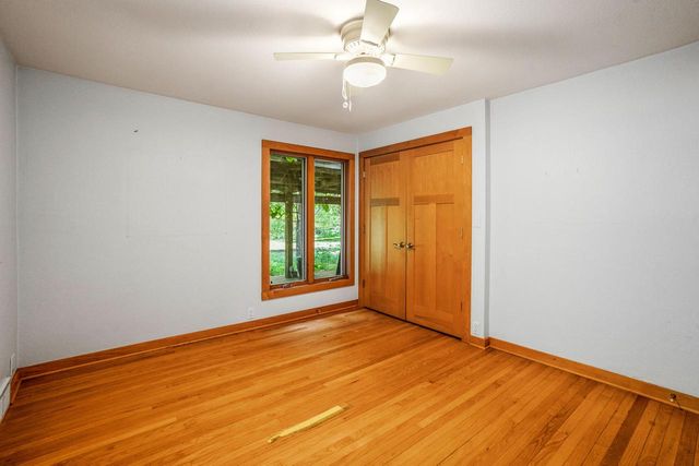 W276N1875 Spring Creek DRIVE, Pewaukee, WI 53072