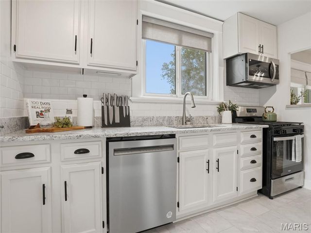 7439 Wellington Avenue, University City, MO 63130