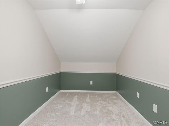 7439 Wellington Avenue, University City, MO 63130