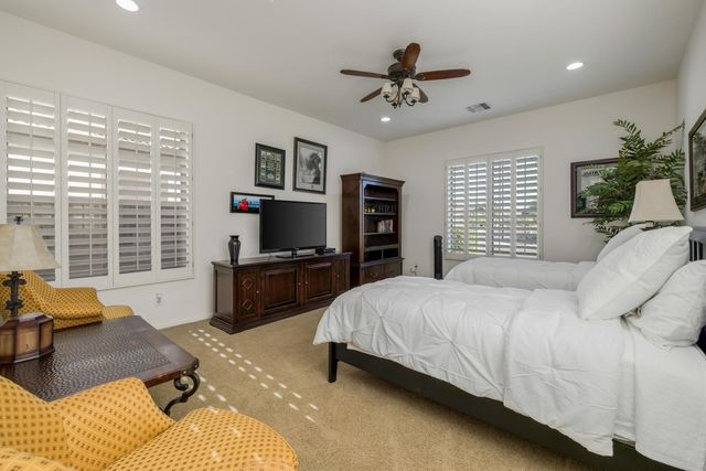 4176 E CLUBVIEW Drive, Gilbert, AZ 85298