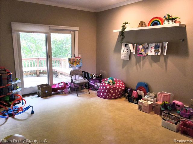3351 Red Fox Court, West Bloomfield, MI 48324
