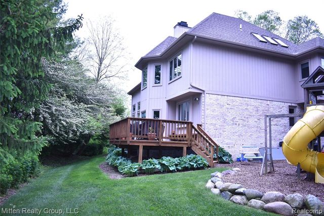 3351 Red Fox Court, West Bloomfield, MI 48324