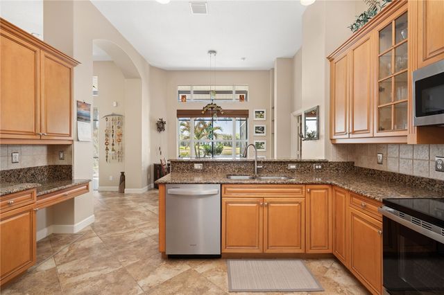 4220 Abington Woods Circle, Vero Beach, FL 32967
