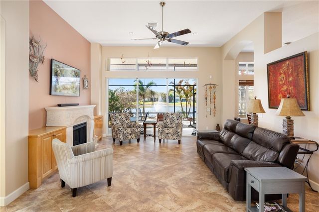 4220 Abington Woods Circle, Vero Beach, FL 32967