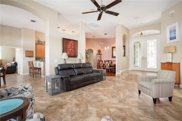 4220 Abington Woods Circle, Vero Beach, FL 32967