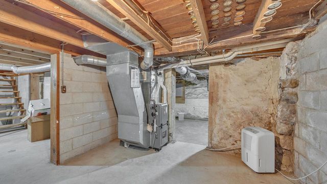 1151 Franklin DRIVE, Cleveland, WI 53015