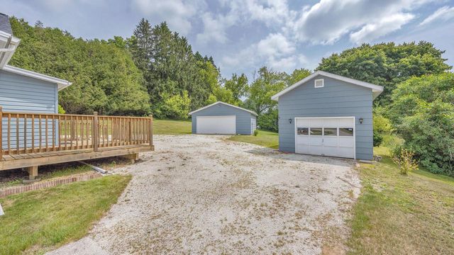 1151 Franklin DRIVE, Cleveland, WI 53015