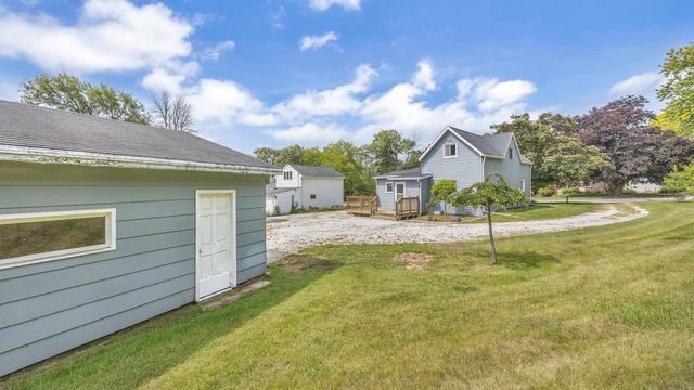 1151 Franklin DRIVE, Cleveland, WI 53015