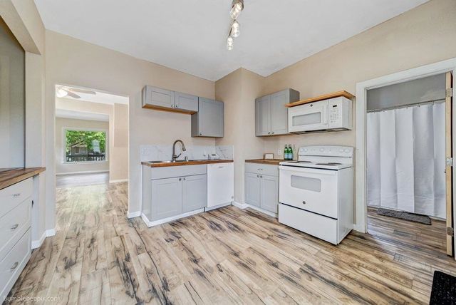 2023 W SHARP Ave, Spokane, WA 99201