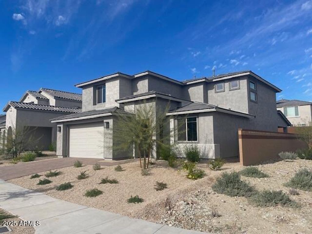 1948 W SIERRA SUNSET Trail, Phoenix, AZ 85085