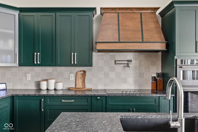 5680 Skylark Drive, Greenwood, IN 46143