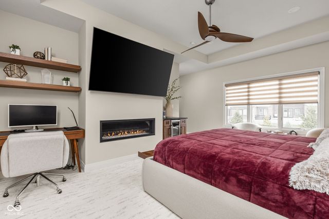 5680 Skylark Drive, Greenwood, IN 46143