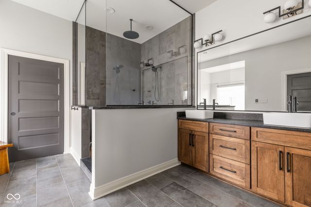 5680 Skylark Drive, Greenwood, IN 46143