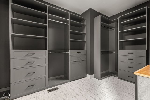 5680 Skylark Drive, Greenwood, IN 46143