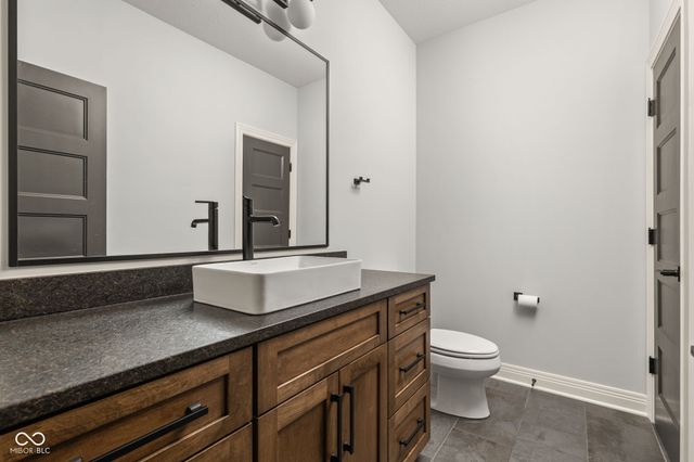 5680 Skylark Drive, Greenwood, IN 46143