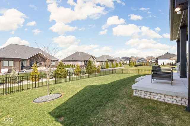 5680 Skylark Drive, Greenwood, IN 46143