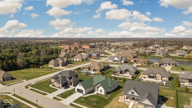 5680 Skylark Drive, Greenwood, IN 46143