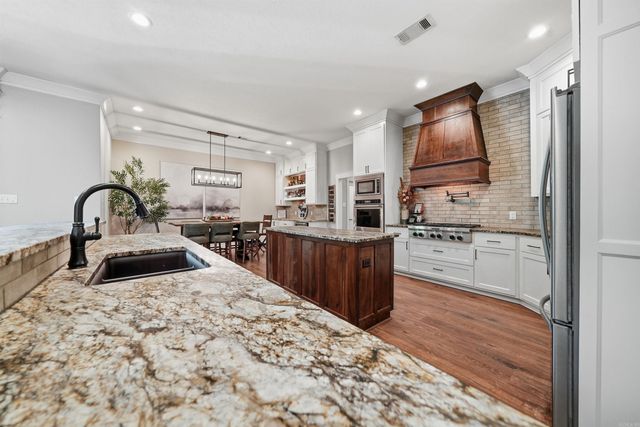 1475 Northwoods Estates Drive, Conway, AR 72032