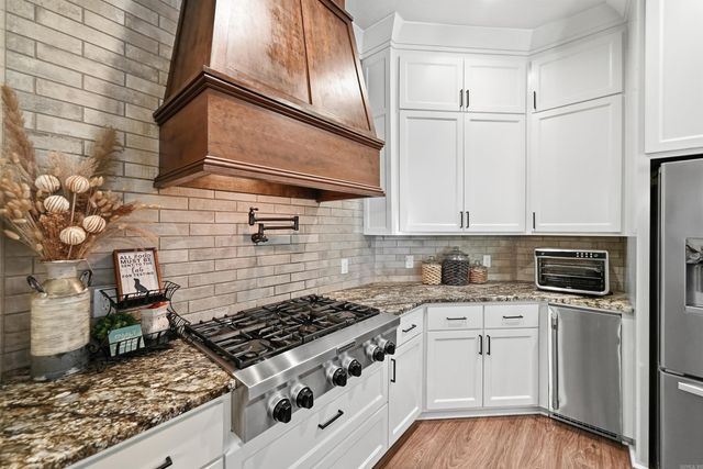 1475 Northwoods Estates Drive, Conway, AR 72032