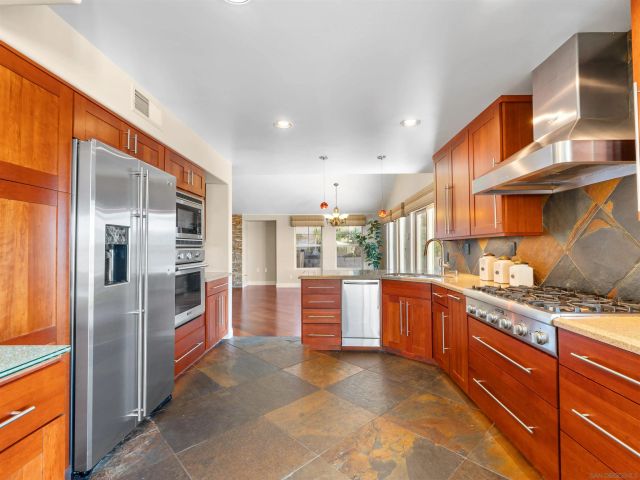 2075 Boulders Road, Alpine, CA 91901