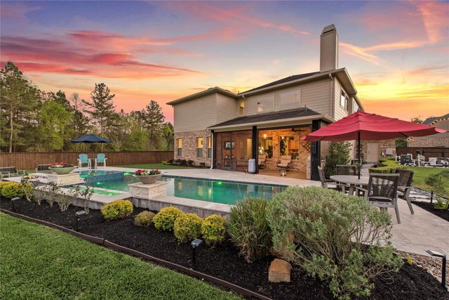 183 Wade Pointe Drive, Montgomery, TX 77316