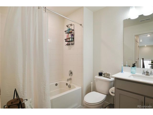 2015 Rosette Pl, Castle Rock, CO 80104