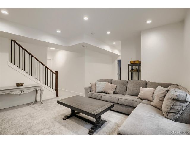 2015 Rosette Pl, Castle Rock, CO 80104