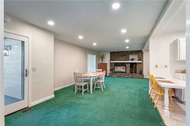 965 Sandalwood Drive, Lake Arrowhead, CA 92352