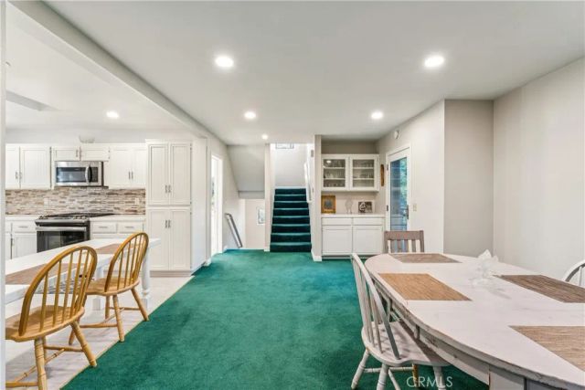 965 Sandalwood Drive, Lake Arrowhead, CA 92352