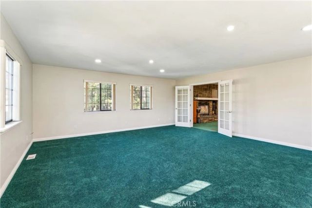 965 Sandalwood Drive, Lake Arrowhead, CA 92352