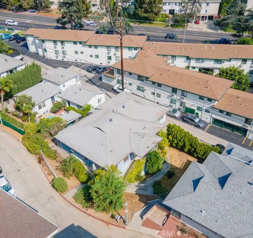 3735 Arbolada, Los Angeles, CA 90027