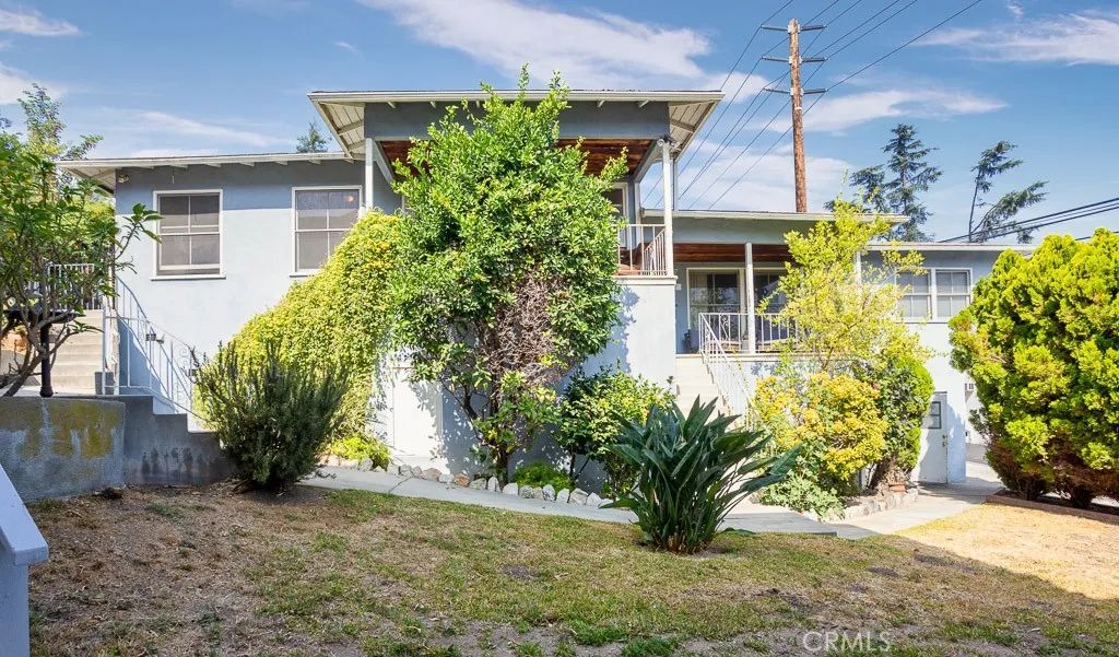 3735 Arbolada, Los Angeles, CA 90027