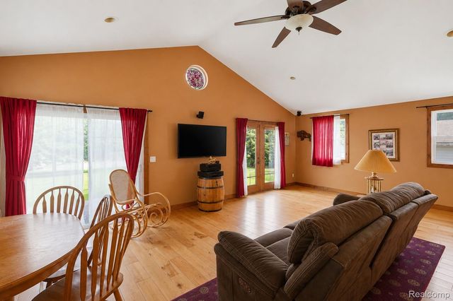 11583 Cape Cod Street, Taylor, MI 48180