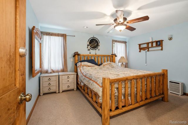 11583 Cape Cod Street, Taylor, MI 48180