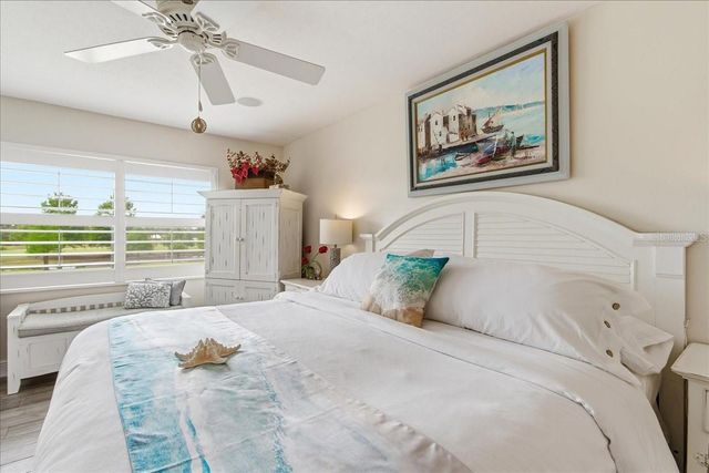 6111 LAKE POINTE DRIVE 202, Orlando, FL 32822